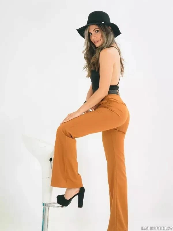 Carolina Profile image 2