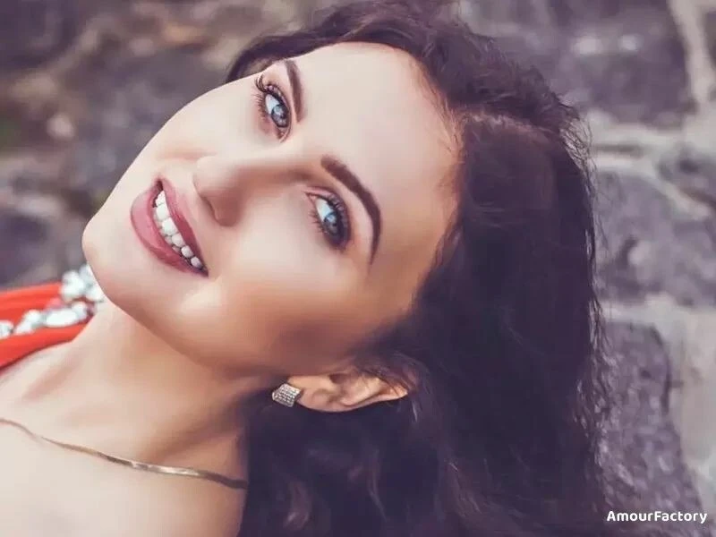 Maria Profile image 2