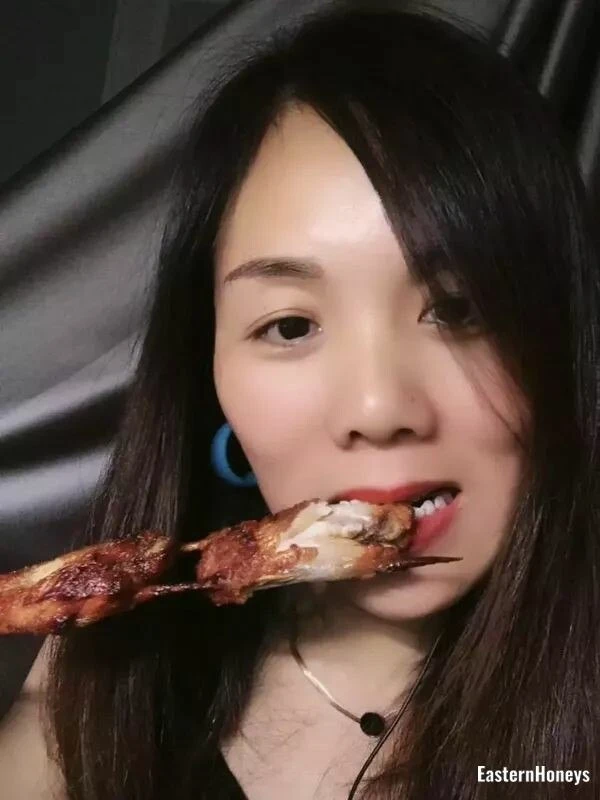 Yan Profile image 2