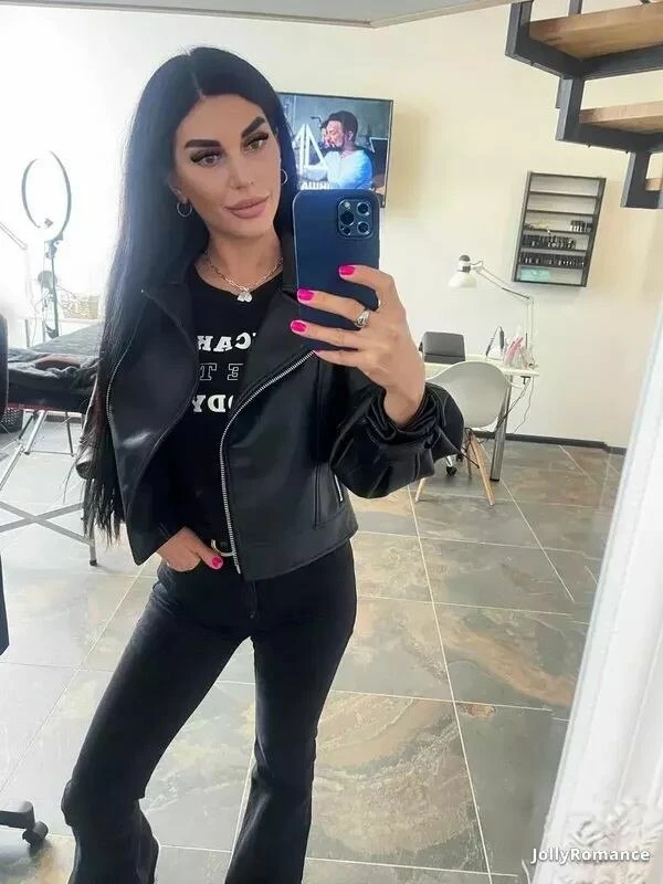 Sabrina Profile image 2