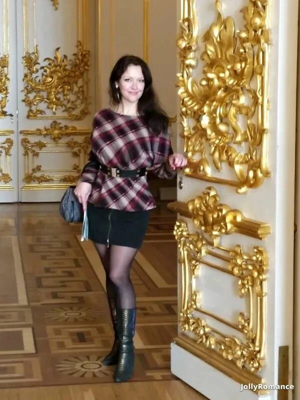 Valeria Profile image 1